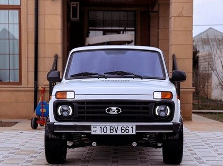 LADA (VAZ) Niva