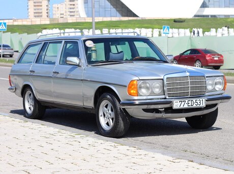 Mercedes W123