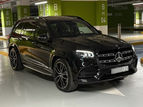 Mercedes GLS 450 4MATIC