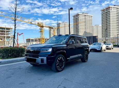 BYD Leopard 8