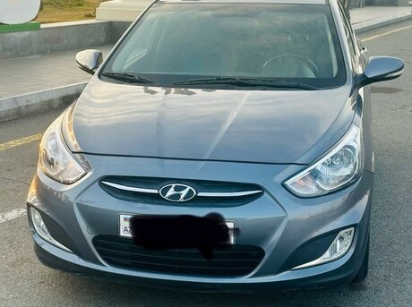 Hyundai Accent