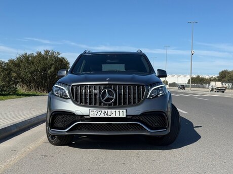 Mercedes GLS 450 4MATIC