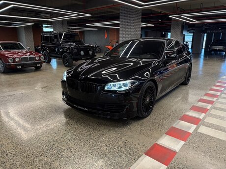 BMW Alpina B5