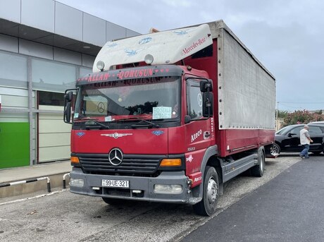 Mercedes Atego 1218