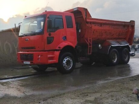 Ford Cargo