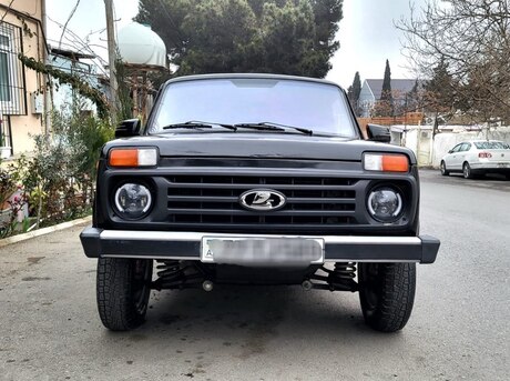 LADA (VAZ) Niva