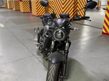 Suzuki SV 650