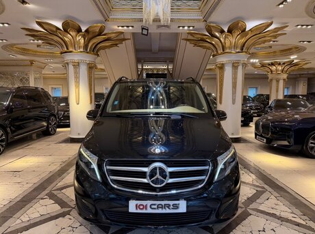Mercedes V 250