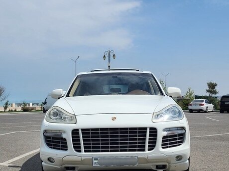 Porsche Cayenne GTS