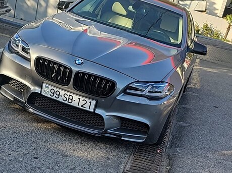 BMW 528