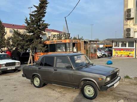 LADA (VAZ) 2105