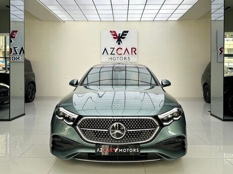 Mercedes E 350 e 2024