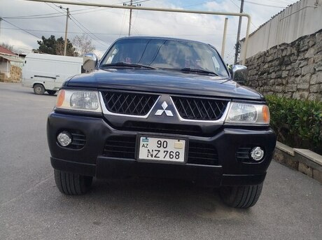 Mitsubishi Montero Sport