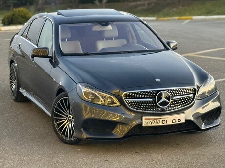 Mercedes E 220
