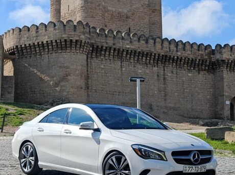 Mercedes CLA 250