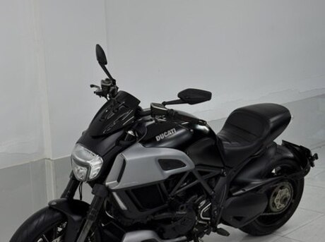 Ducati Diavel