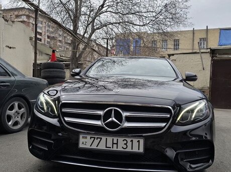 Mercedes E 300 4MATIC