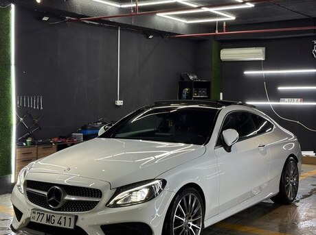 Mercedes C 200
