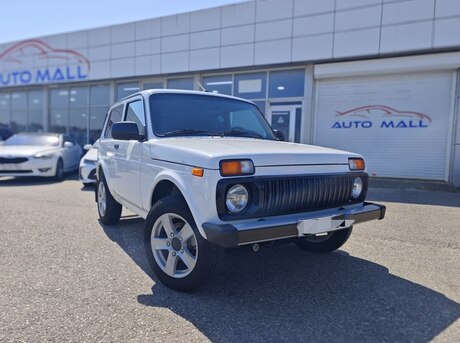 LADA (VAZ) Niva