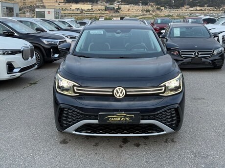 Volkswagen ID.6 Crozz