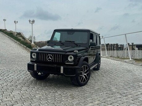 Mercedes G 500