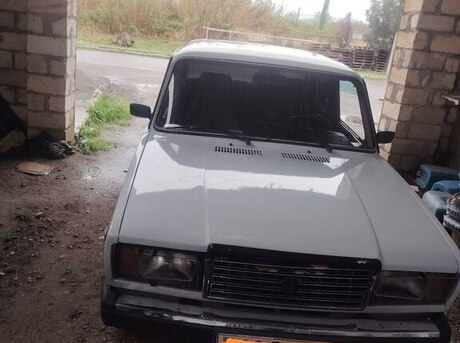LADA (VAZ) 2107