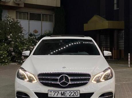 Mercedes E 220