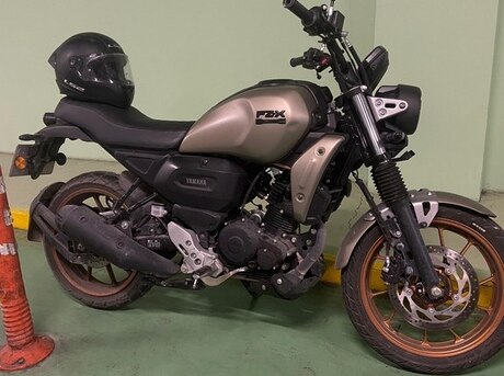 Yamaha FZ-X