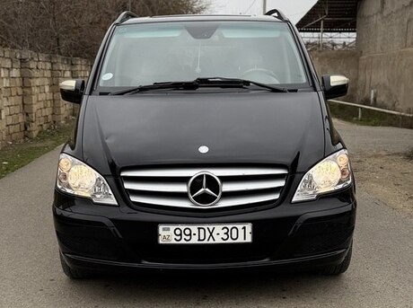 Mercedes Viano