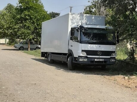 Mercedes Atego 818