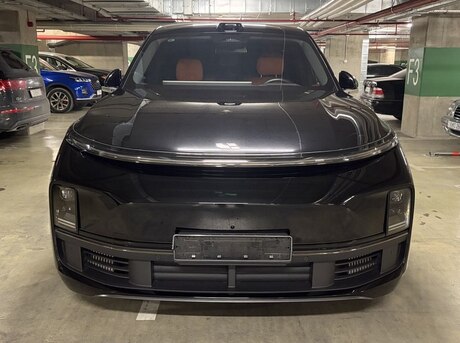 Li Auto L9