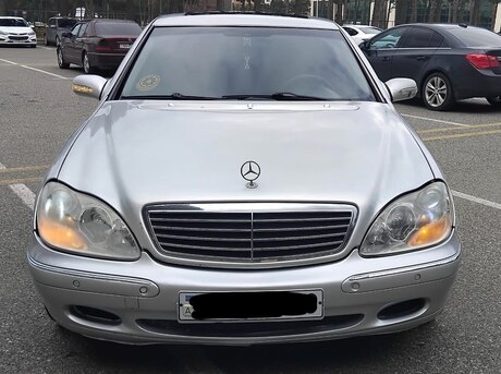 Mercedes S 320