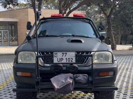 Mitsubishi L200