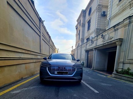 Audi e-tron Sportback