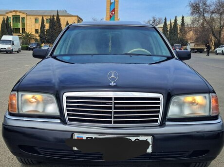 Mercedes C 220