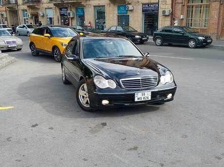 Mercedes C 200