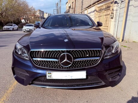 Mercedes E 300