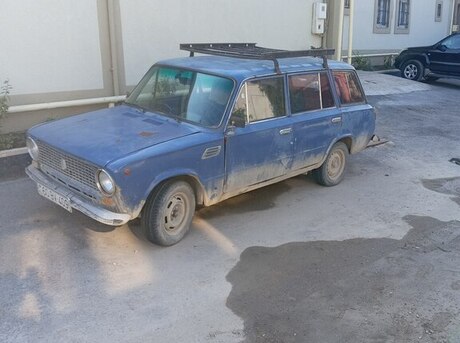 LADA (VAZ) 2102