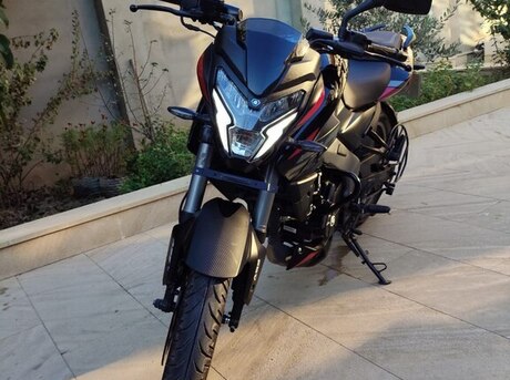 Bajaj Pulsar NS 200