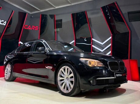 BMW 750