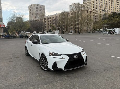 Lexus IS 200t
