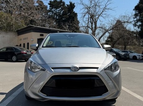 Toyota Yaris iA