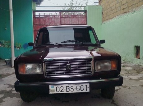 LADA (VAZ) 2107