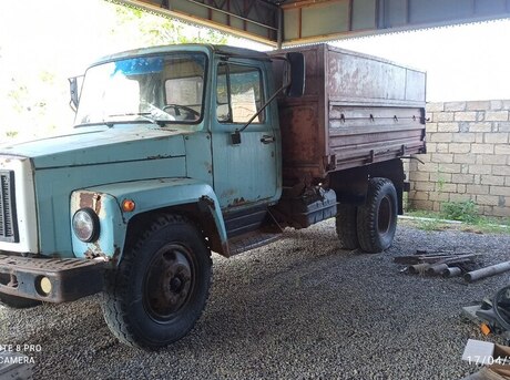 GAZ 53