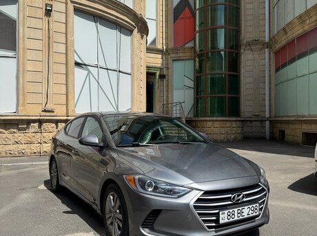 Hyundai Elantra