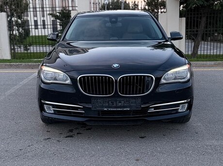 BMW 740