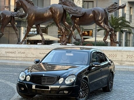 Mercedes E 320