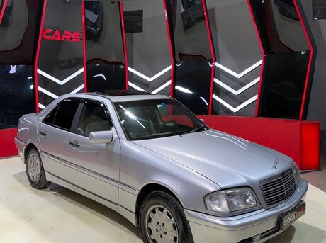 Mercedes C 230