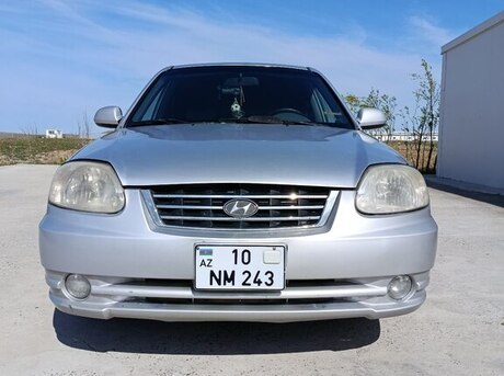 Hyundai Accent