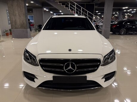 Mercedes E 300